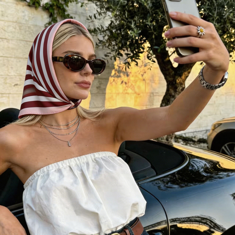 Women'S Vacation Accessories - Lenço Quadrado de Seda Acetinada com