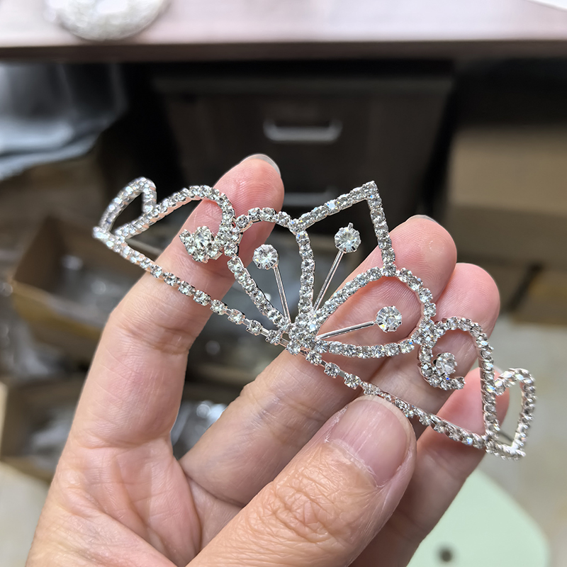 Coroa de Noiva em Cor Prata co - Queen Accessories avaliação e preço