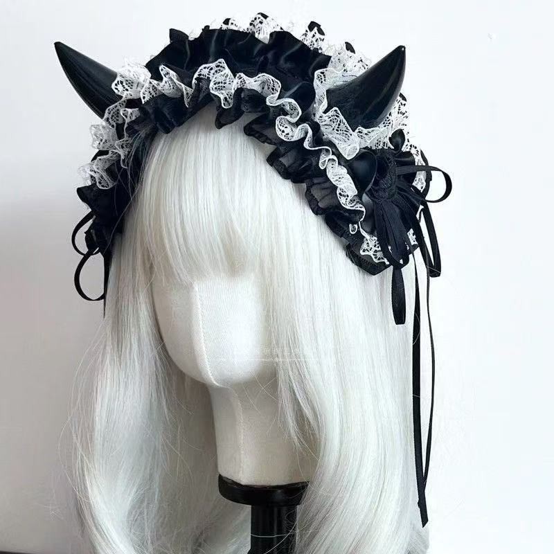Tiara de Renda Gótica Japonesa - Women Accessories Photos avaliação e preço