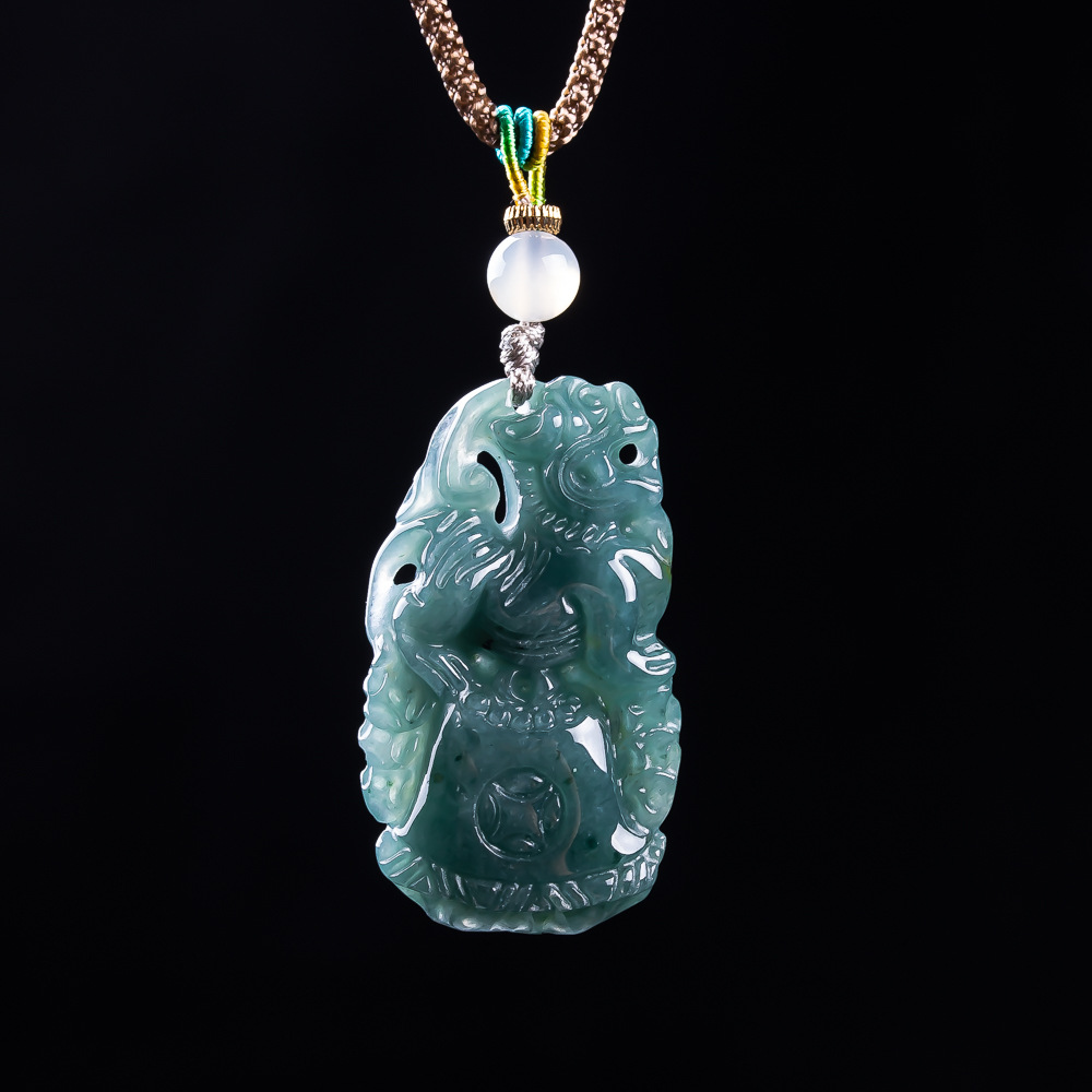 Pingente Pixiu de Jadeíta Birm - Women'S Accessories Designer avaliação e preço