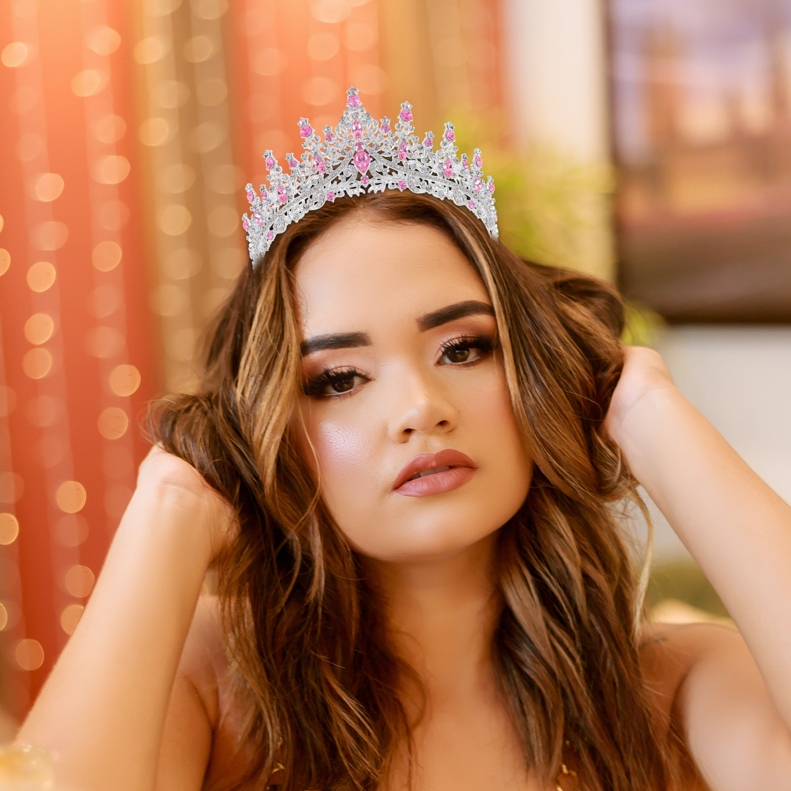 Tiara de Strass Elegante para  - Queen Accessories avaliação e preço